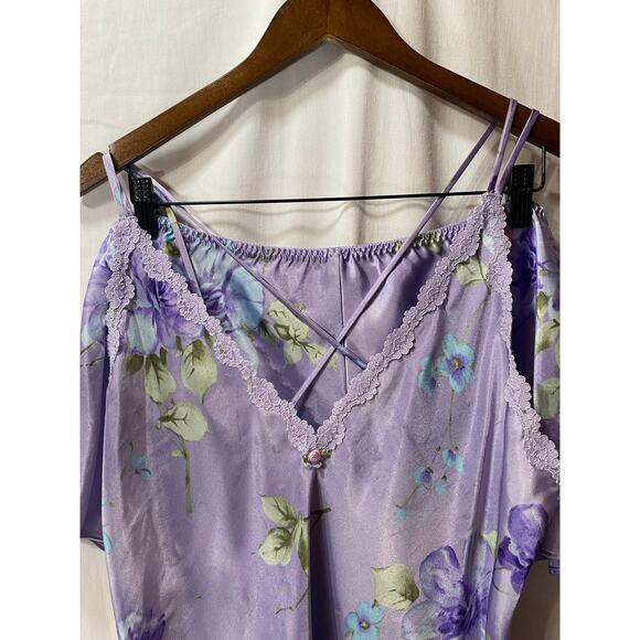 CALIFORNIA MISS Lilac Floral SATIN PJ SET LARGE - Picture 2 of 9